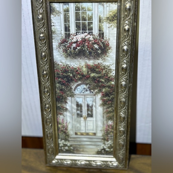 Clearance Bundle w/second item for $4.99 shipping Accent pictures. 10” H X 5” W - Picture 3 of 6